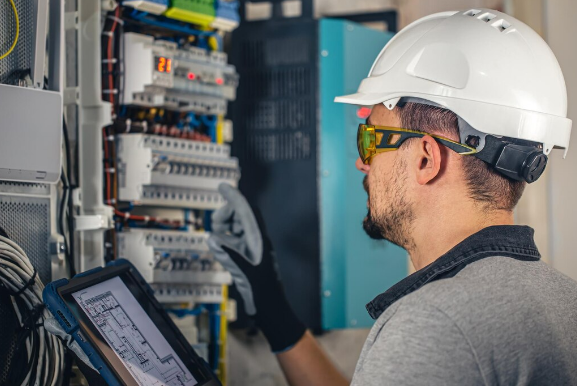 The Role of Industrial Electrical Contractors in Modern Automated Facilities