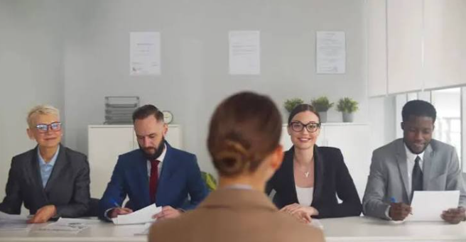 How to Handle a Multi-Stage Hiring Process